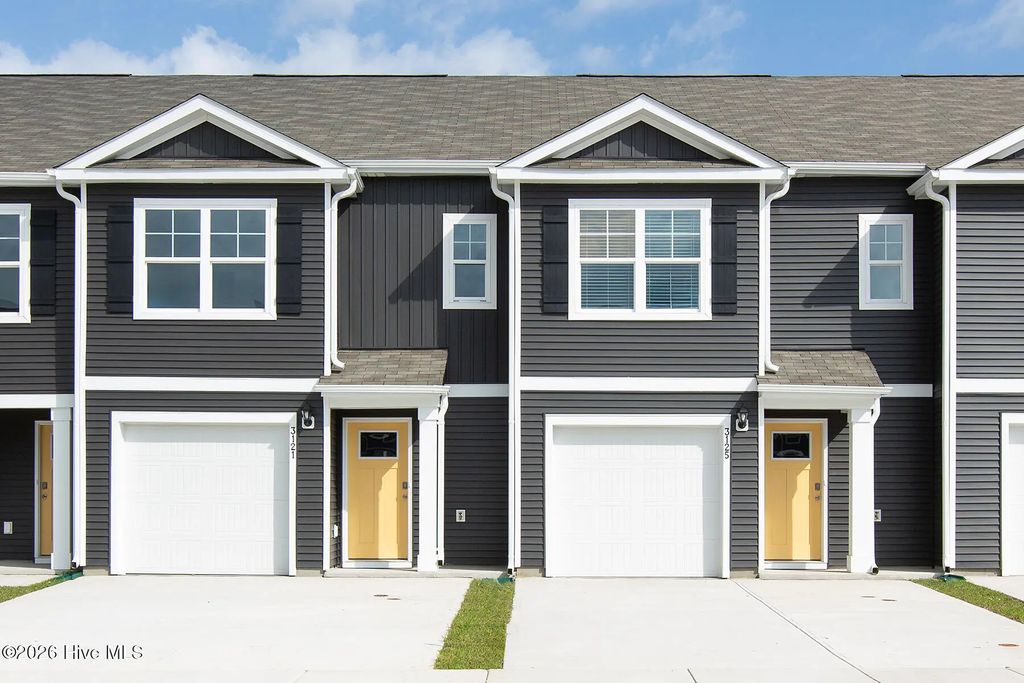 7050 Dunford Road Unit 122, Leland