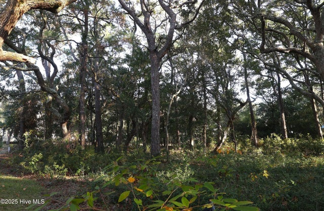 111 Se 78th Street, Oak Island