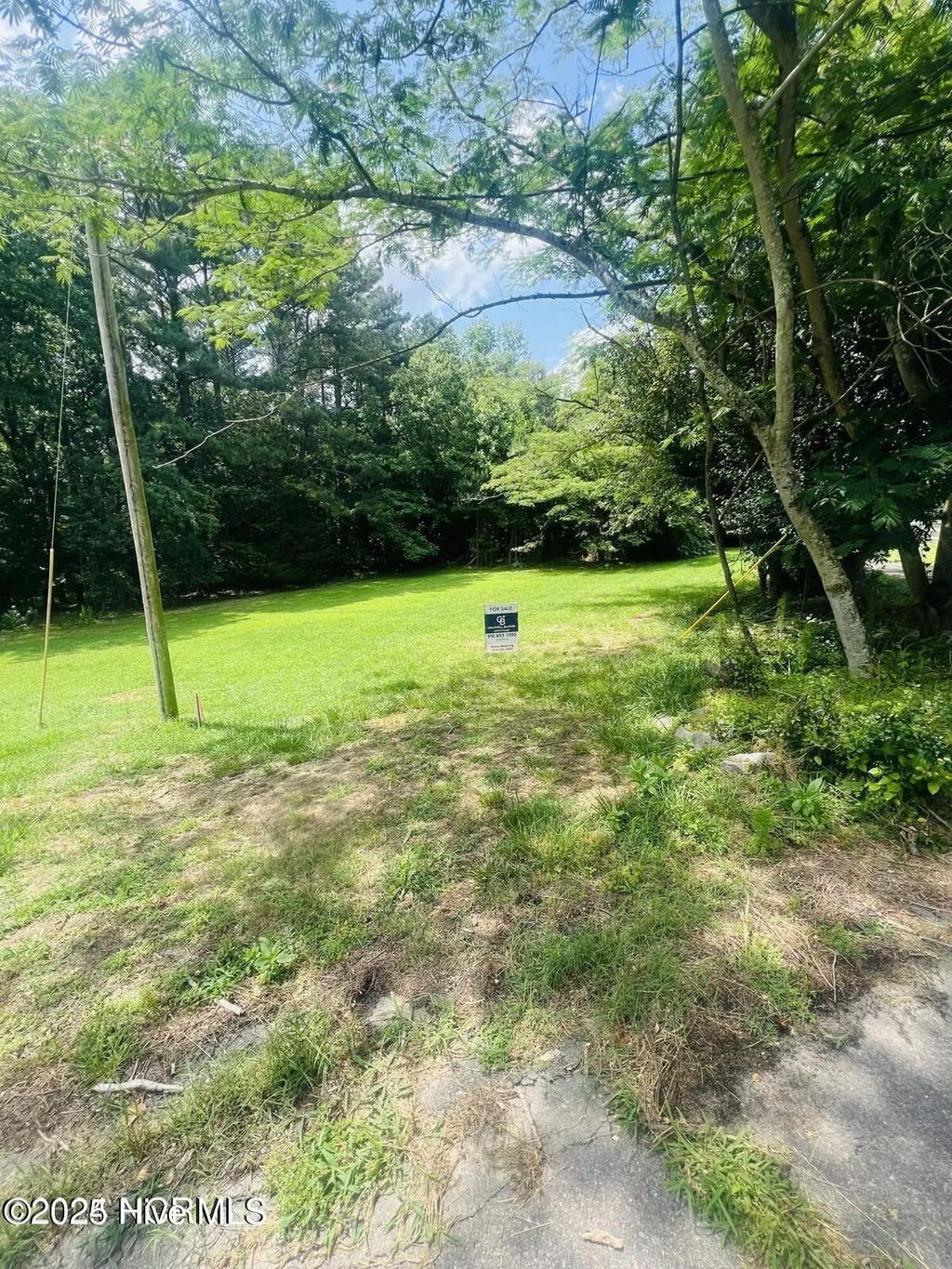 202 Millstone Court, West End