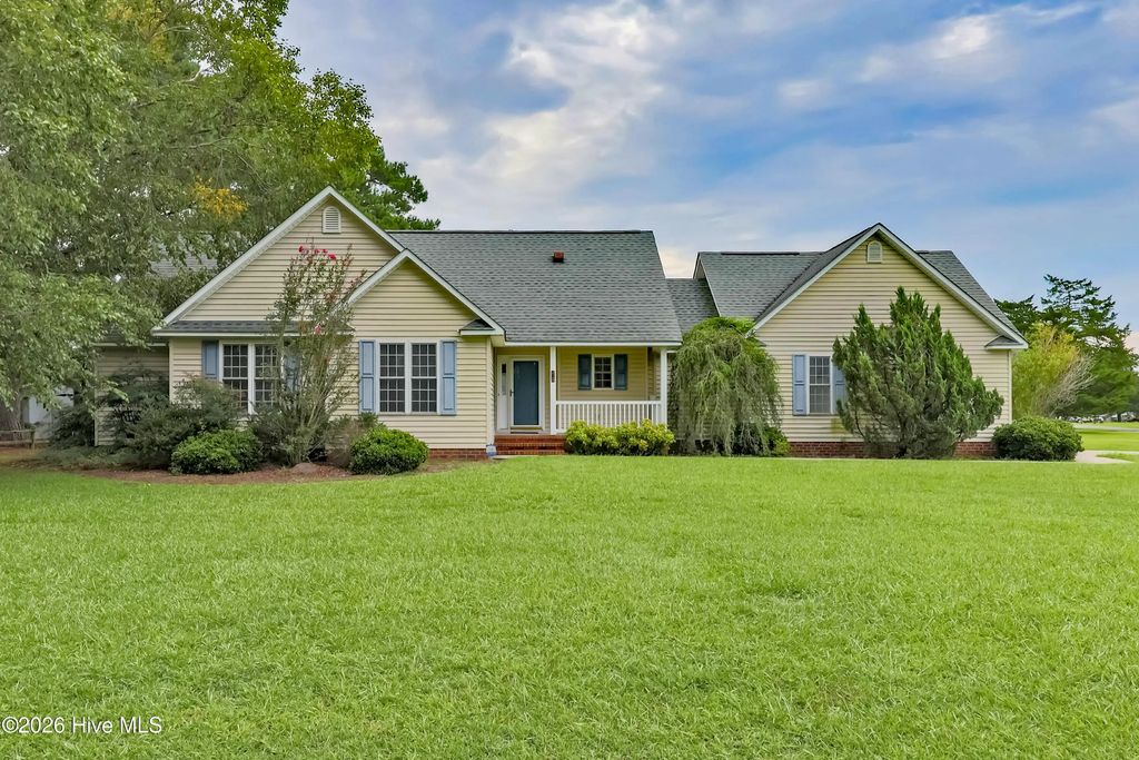 215 S Johnson Street, Beulaville