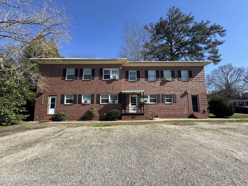 1202 Carolina Avenue A, Elizabeth City