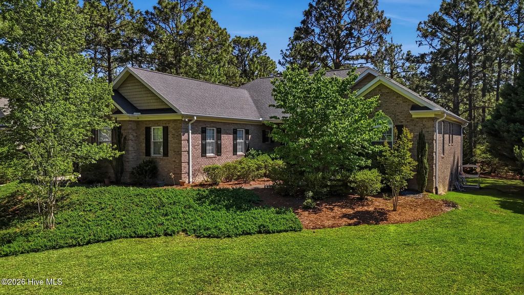 103 Smathers Drive, West End
