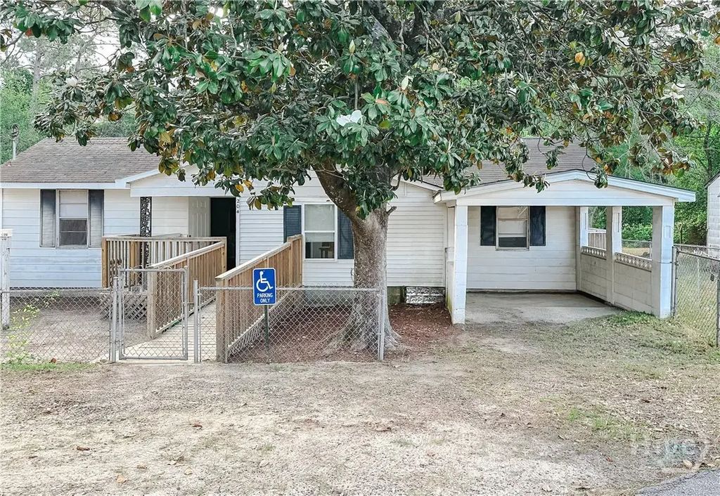 204 Best Street, Statesboro