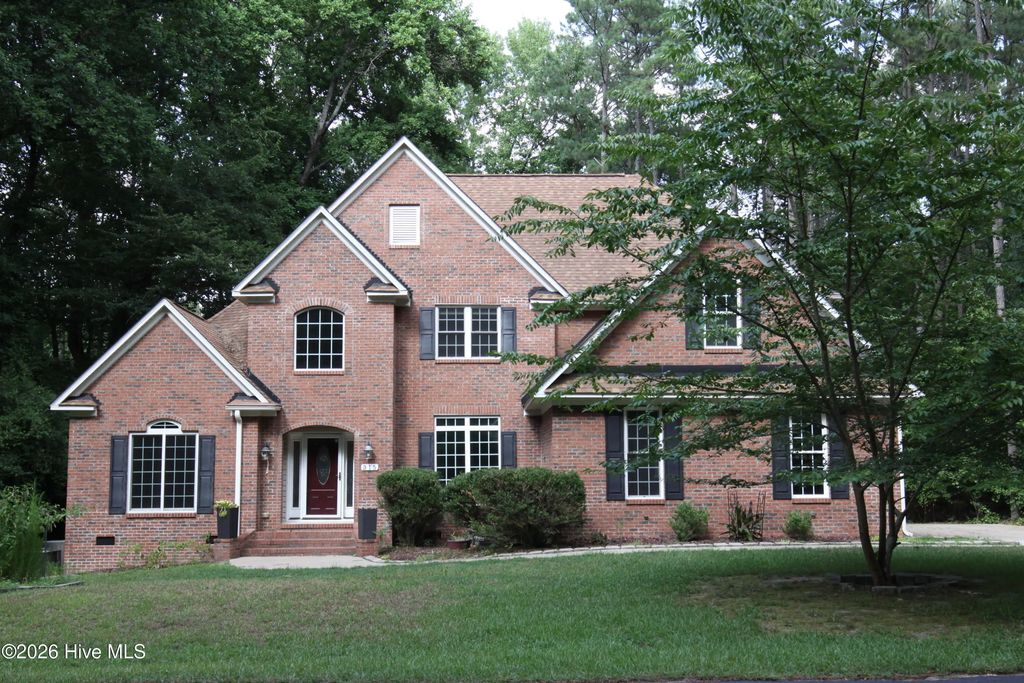 315 Chestnut Drive, Vass