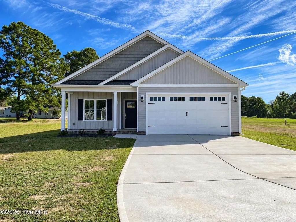 213 Herring Road, Princeton