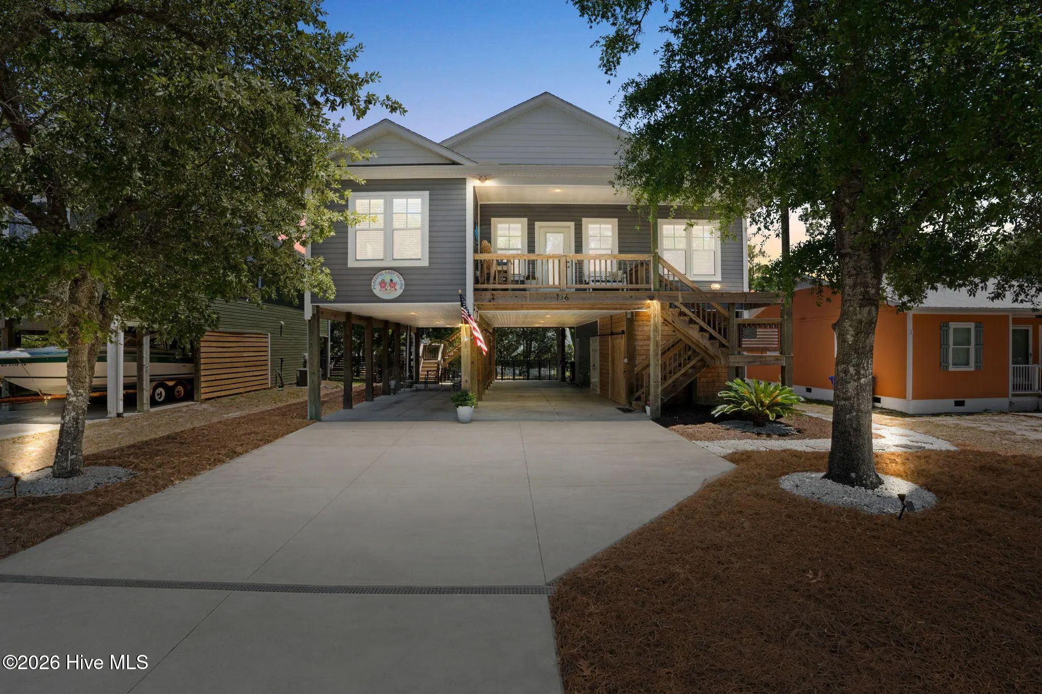 116 Ne 12th Street, Oak Island Wooded