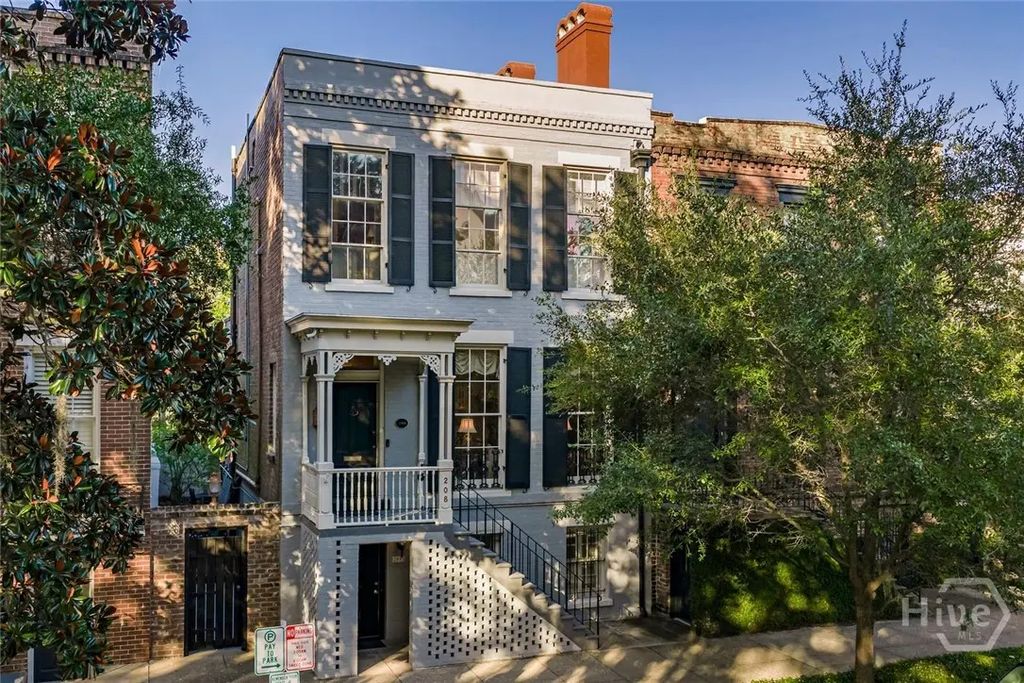208 E Liberty Street, Savannah
