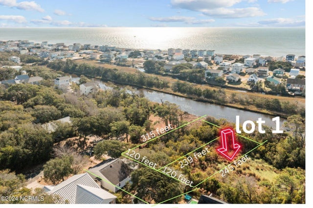 110 Se 36th Street, Oak Island