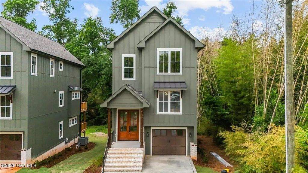 160 S Leak Street, Southern Pines