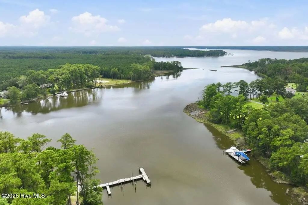 102 Cummins Creek Road, Beaufort