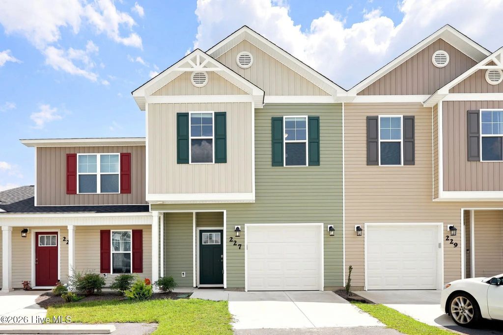 227 Crab Claw Spit Lane, Jacksonville