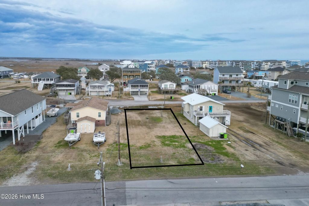 7026 7th Street, Surf City