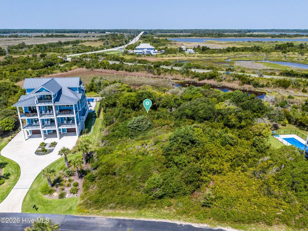 129 Oceanview Lane, North Topsail Beach