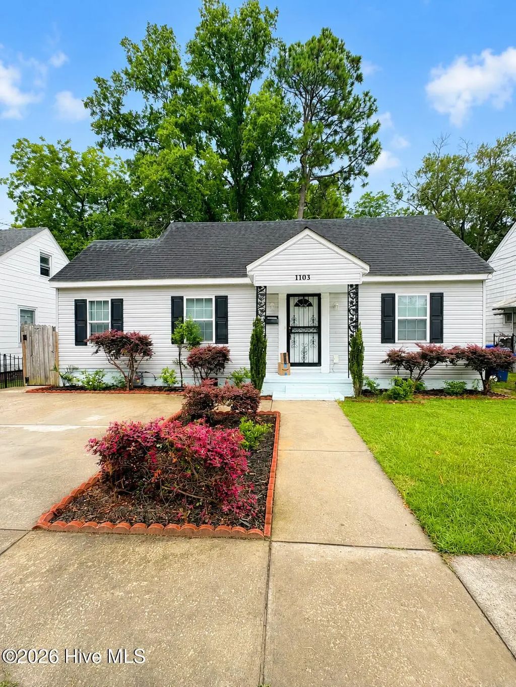 1103 Colonial Avenue, Greenville