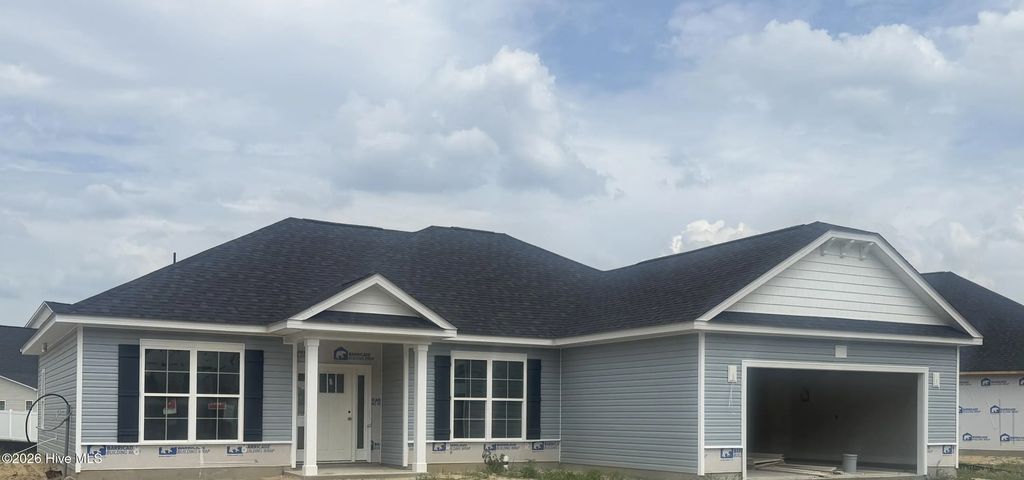 156 Seashore Street, Grimesland