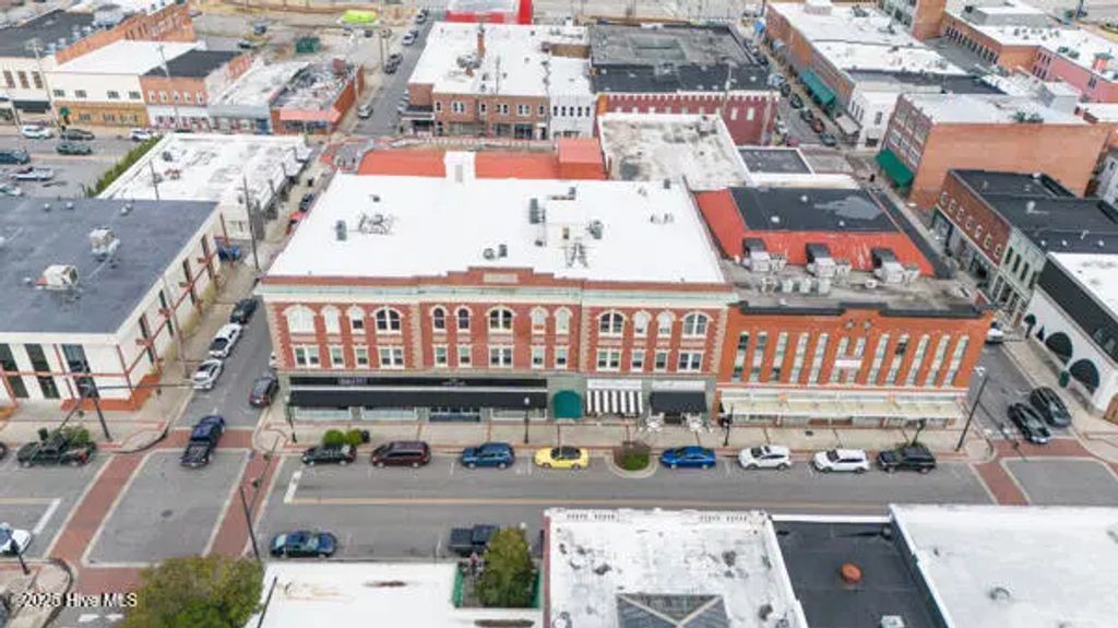 508 E Main Street 304, Elizabeth City