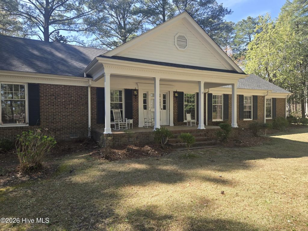701 S Broad Street, Robersonville