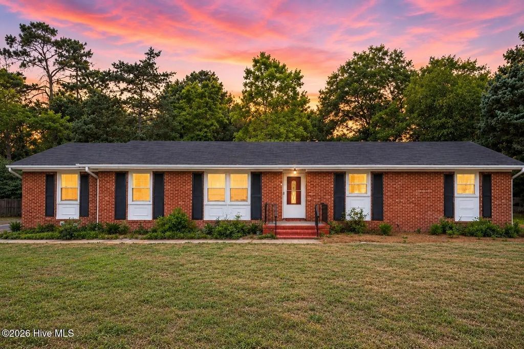 3202 College Road, Wilmington