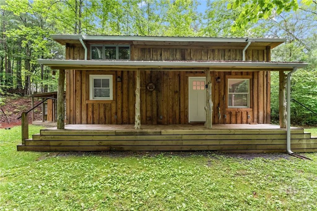 783 Berean Church Road, Ellijay
