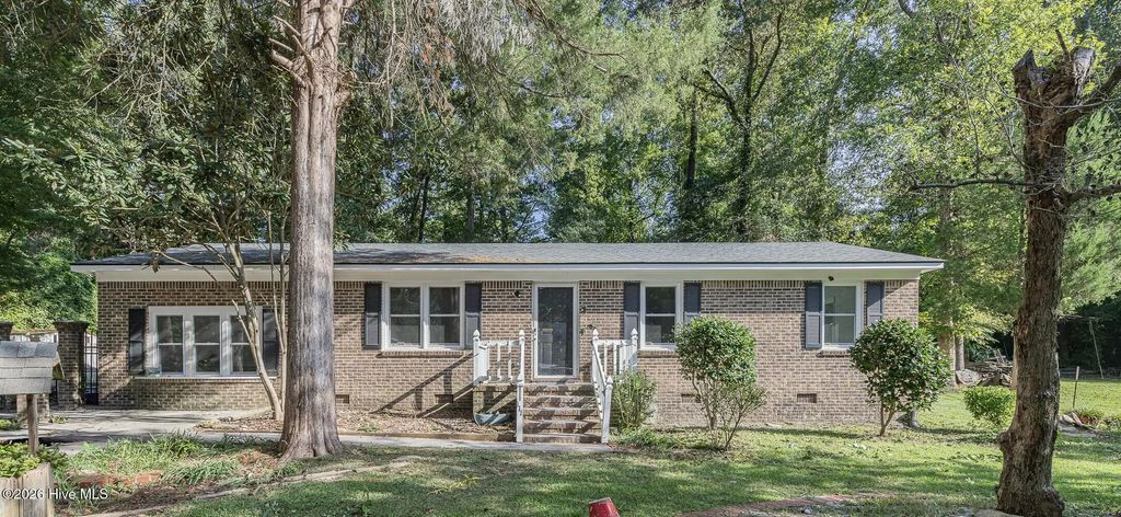 111 Lynn Court, Jacksonville