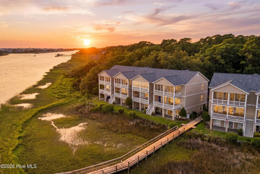 1777 Gores Landing Road Sw C, Ocean Isle Beach