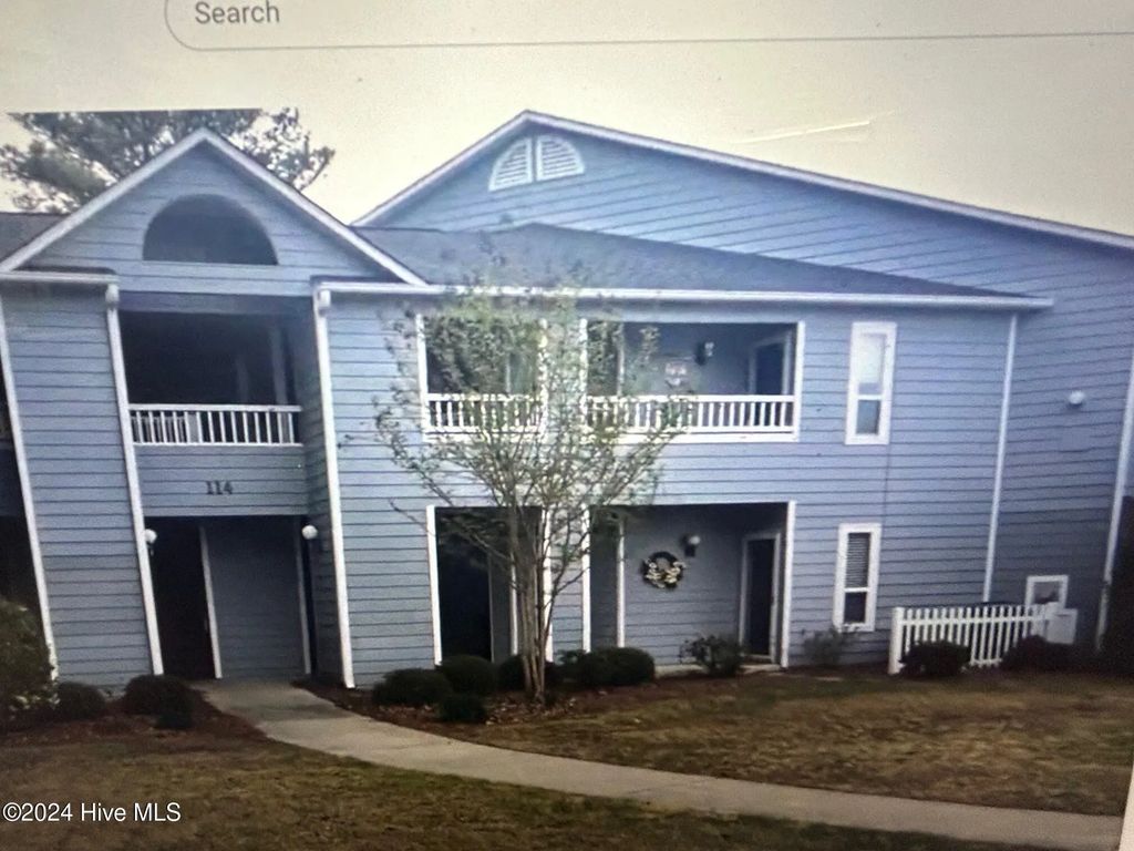 116 Breezewood Drive H, Greenville