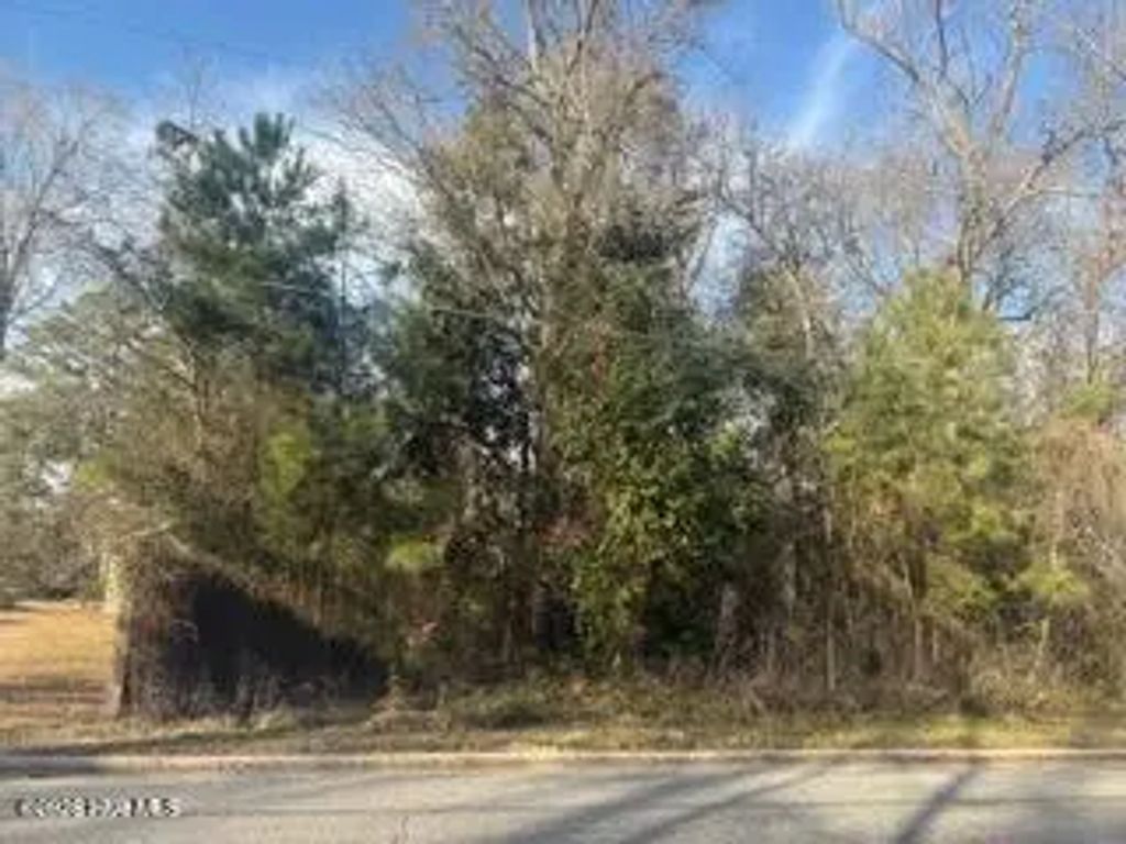 002224 E Near 217 E Clay Street, Whiteville