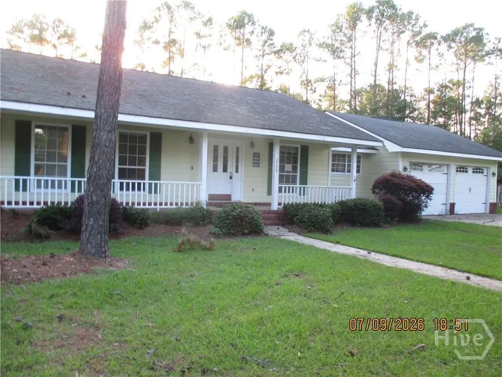 2500 Pin Oak Street, Jesup