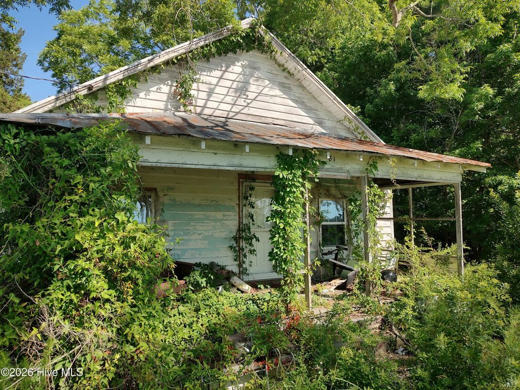 81 Griggs Road, Vandemere
