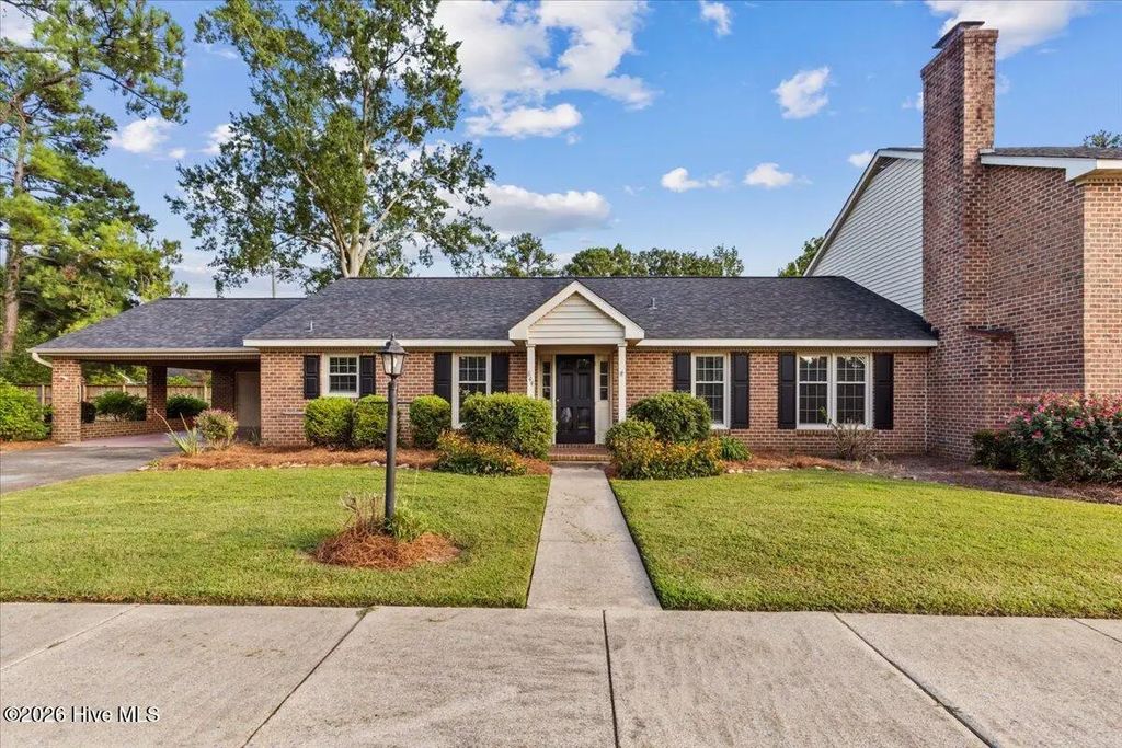 844 Westminster Lane, Kinston