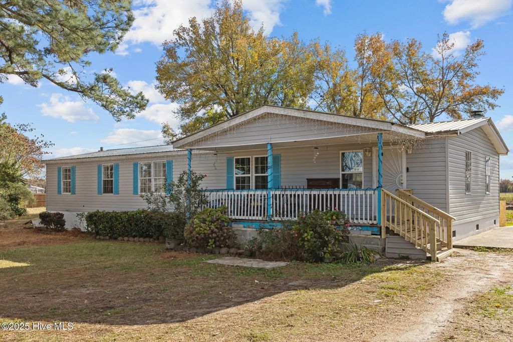 1095 James Road, Robersonville