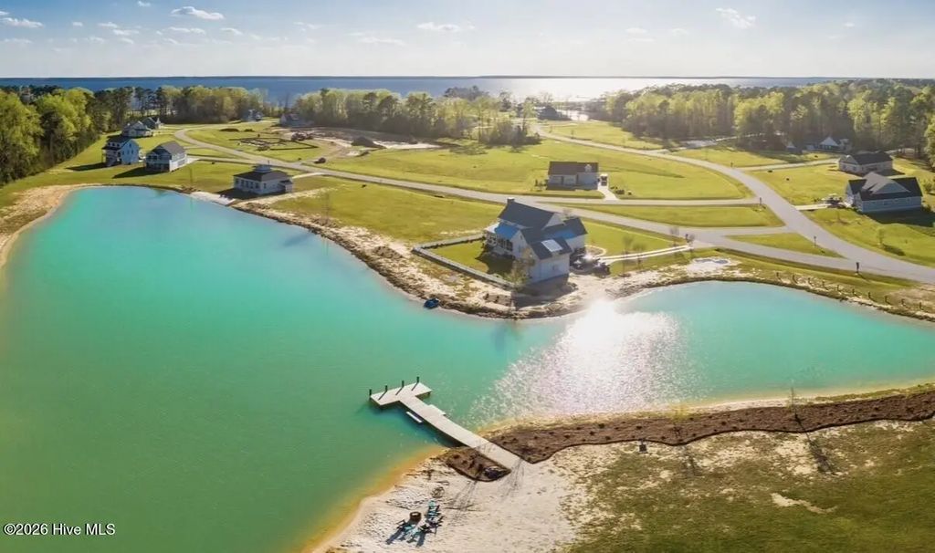 285 Wild Swan Lane, Minnesott Beach