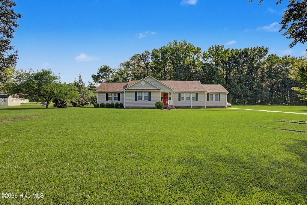 8557 Nc 58 S, Elm City