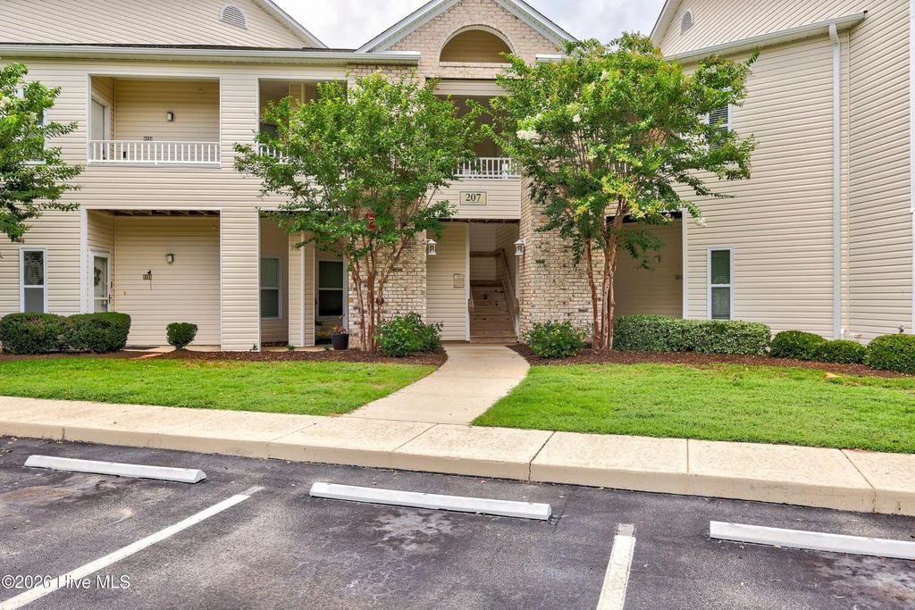 207 Fullford Lane 203, Wilmington