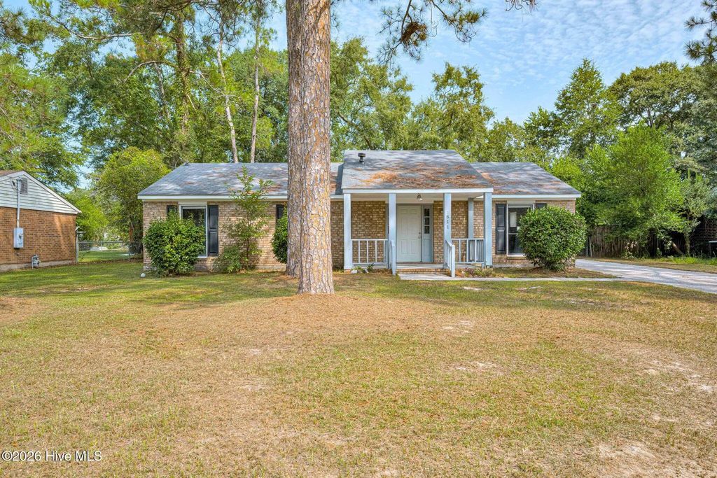 3811 Beacon Drive, Richmond