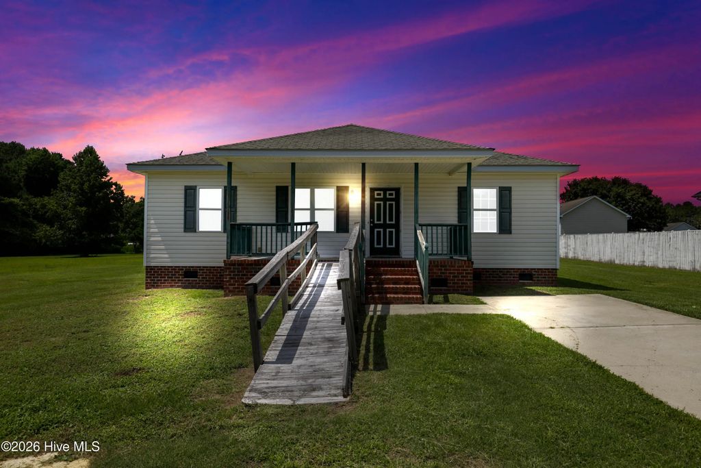 1303 Franklin Court, Goldsboro