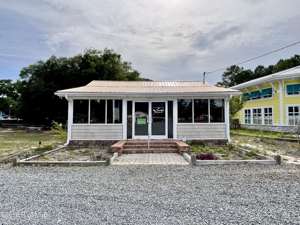 3247 Holden Beach Road Sw, Supply