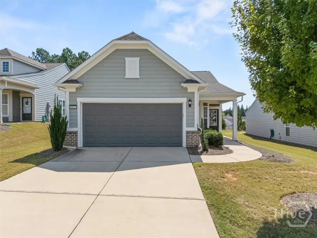 1071 Southern Pine, Greensboro