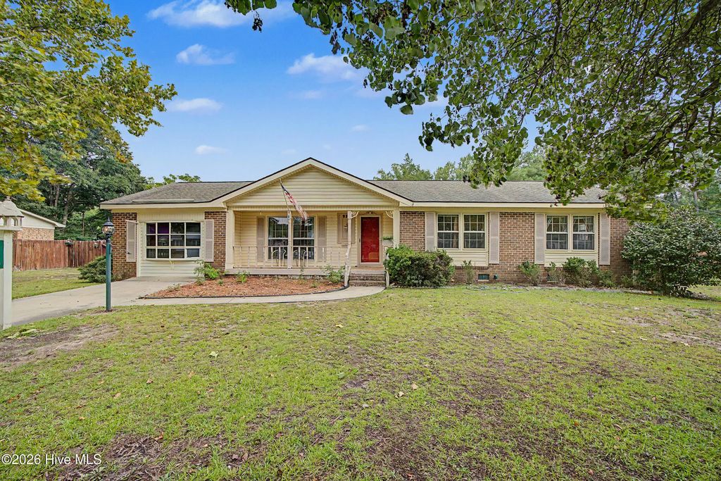 924 Montclair Avenue, Rockingham