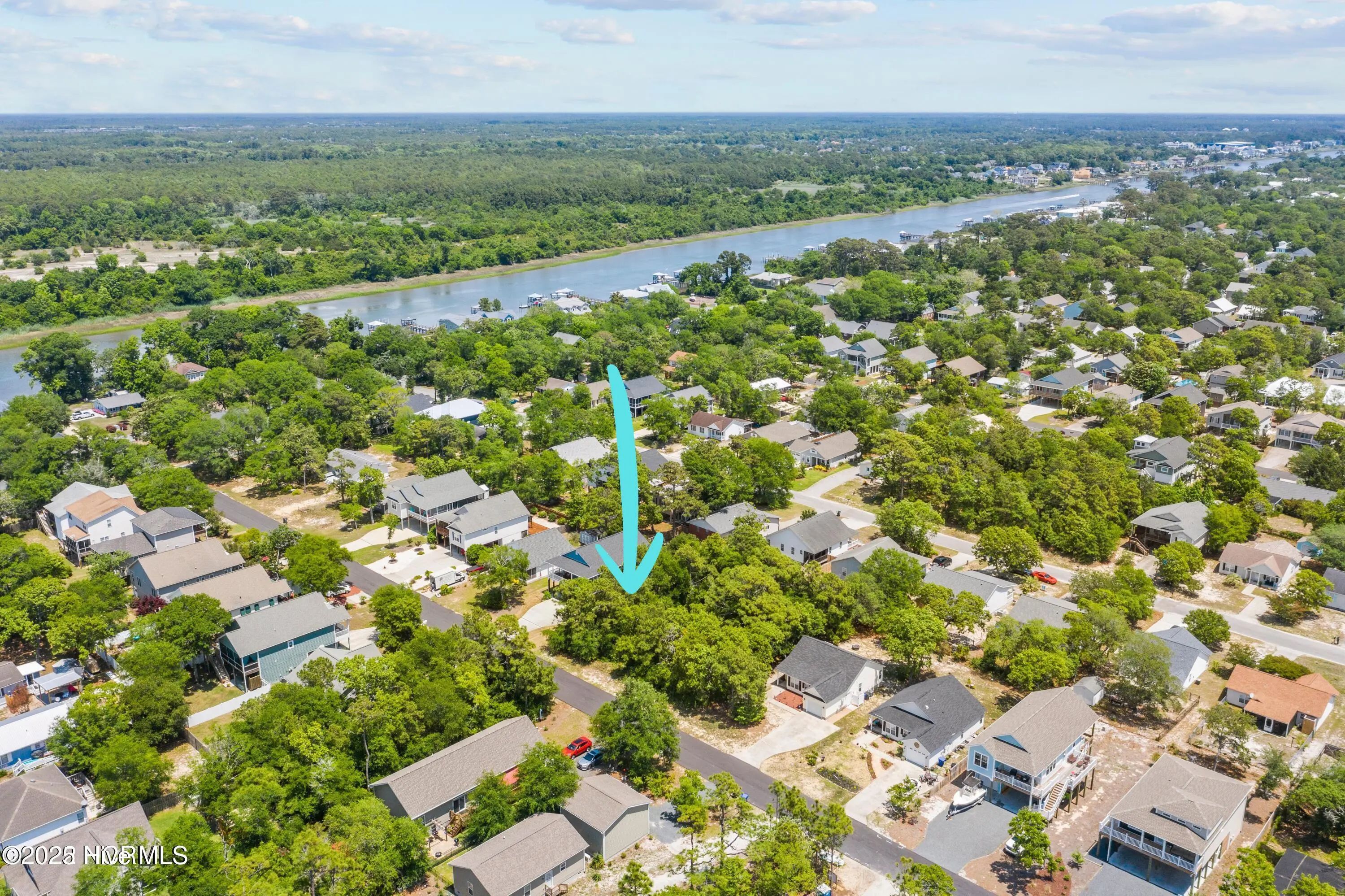 150 Ne 8th Street, Oak Island