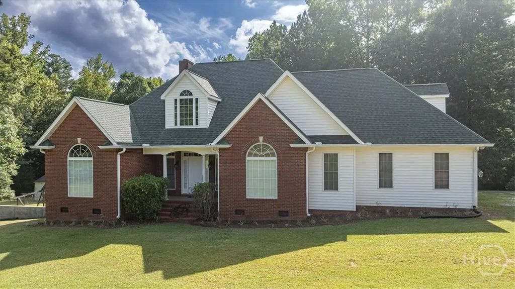 1628 Valley View Drive, Elberton
