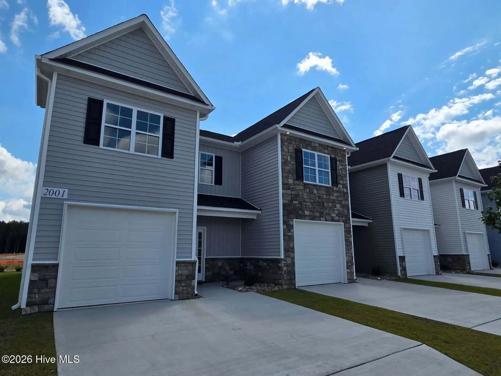 2001 Newbury Way B, Greenville