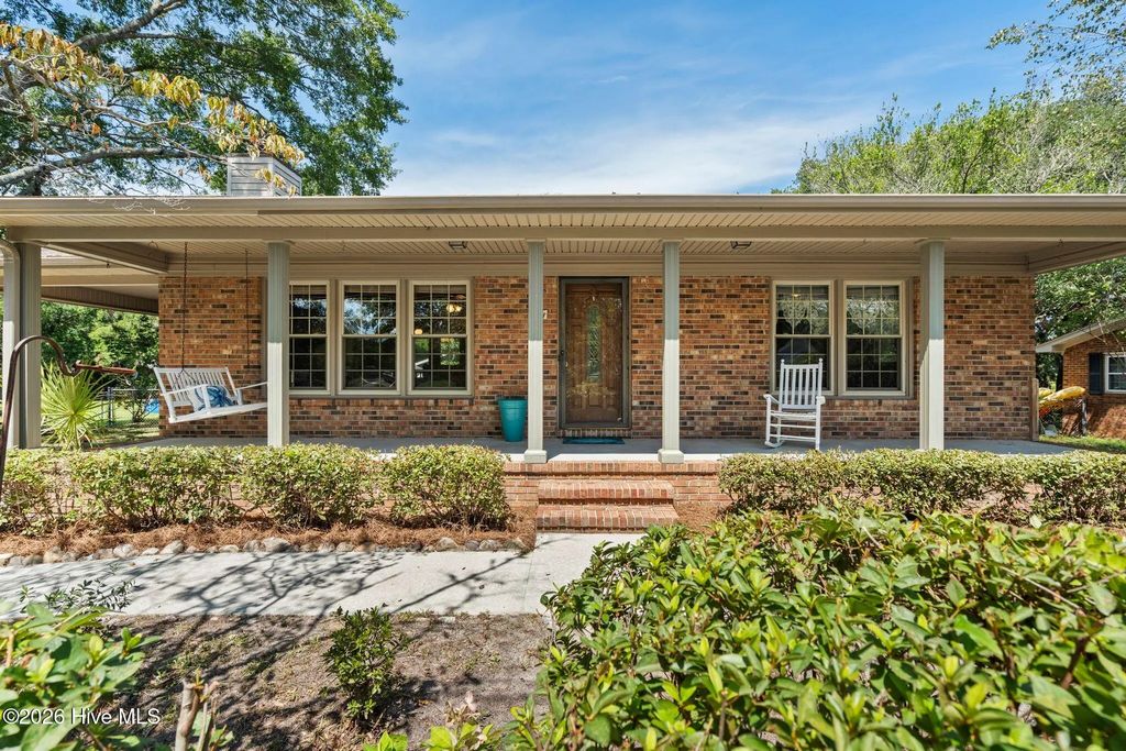 57 Northwood Drive, Wilmington