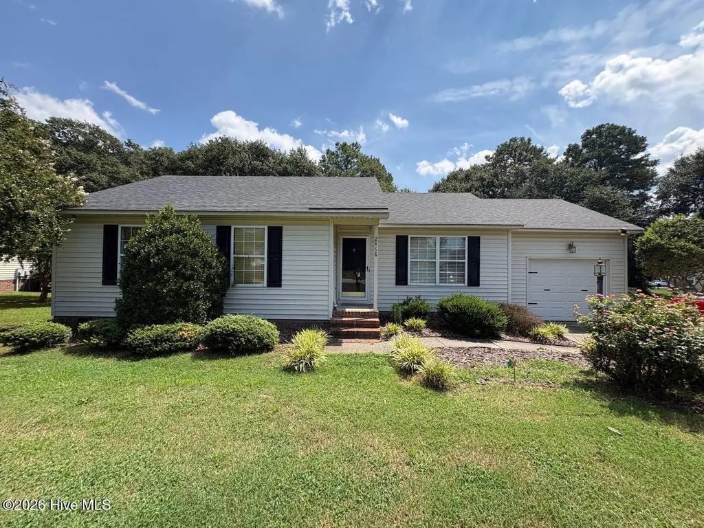 2468 Stratford Drive, La Grange