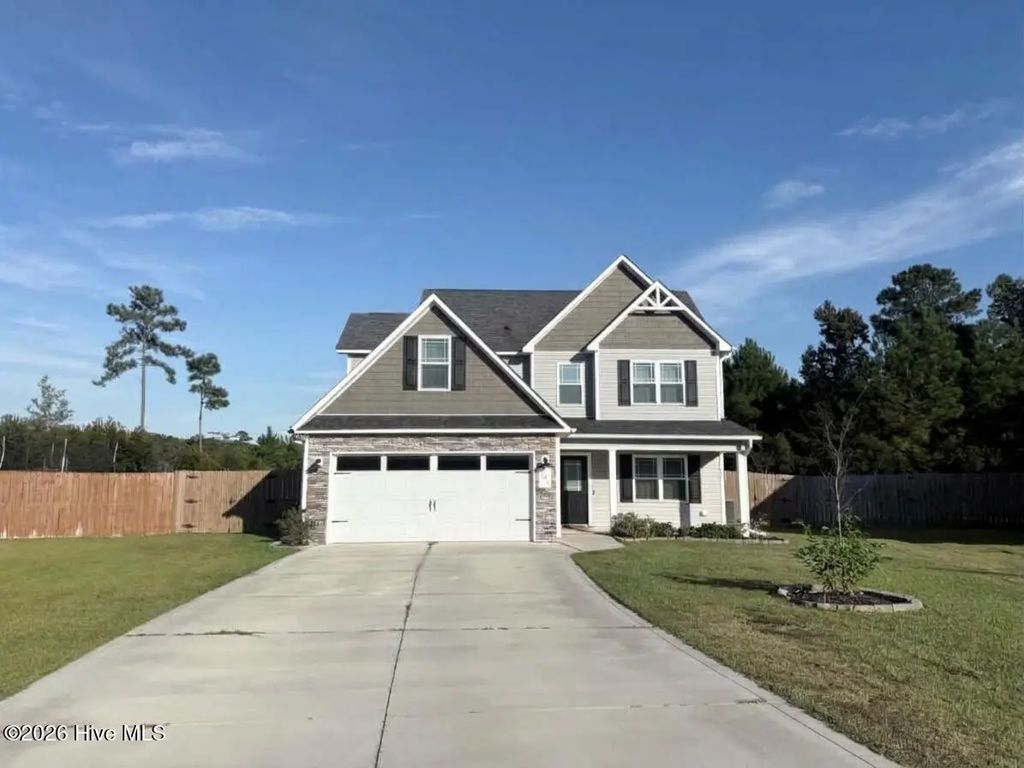 704 Mooring Court, Sneads Ferry