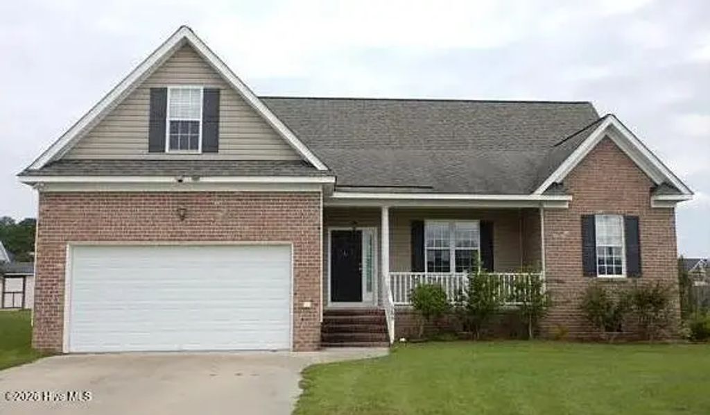 285 Laurie Ellis Road, Winterville