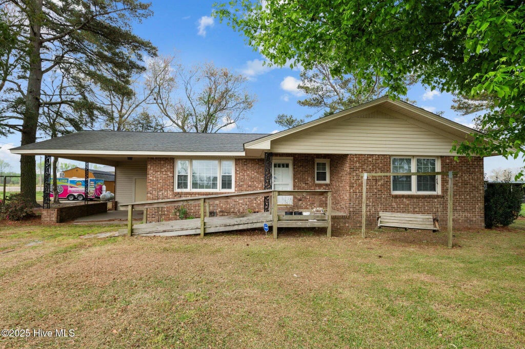 2042 Pinetops-crisp Road, Pinetops