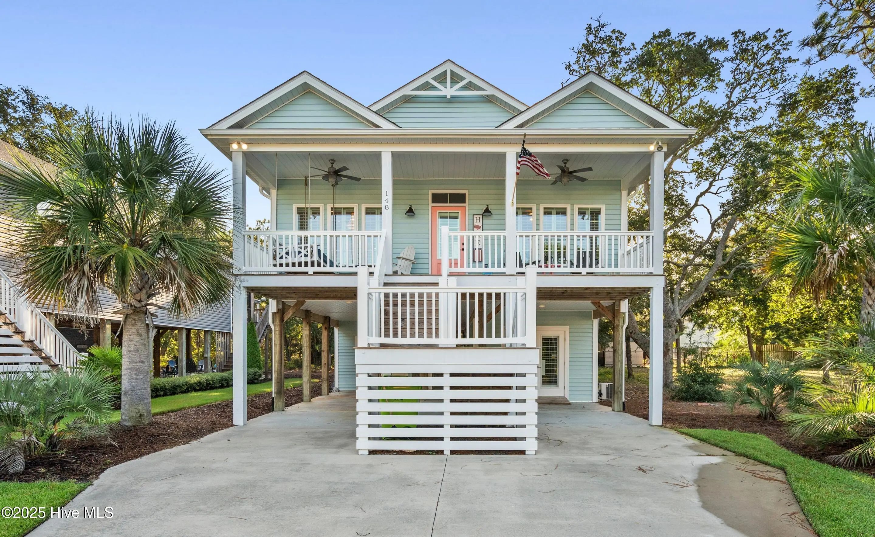 148 Nw 4th Street, Oak Island