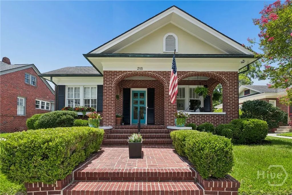 315 E 54th Street, Savannah