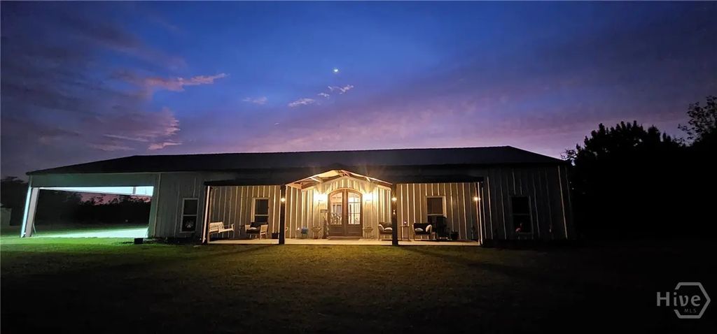 13637 Hwy 23, Glennville
